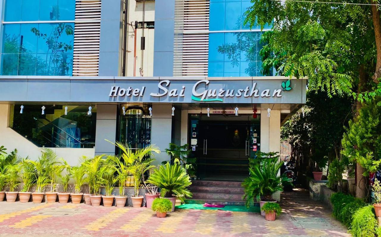 Hotel Sai Gurusthan Shirdi Luaran gambar
