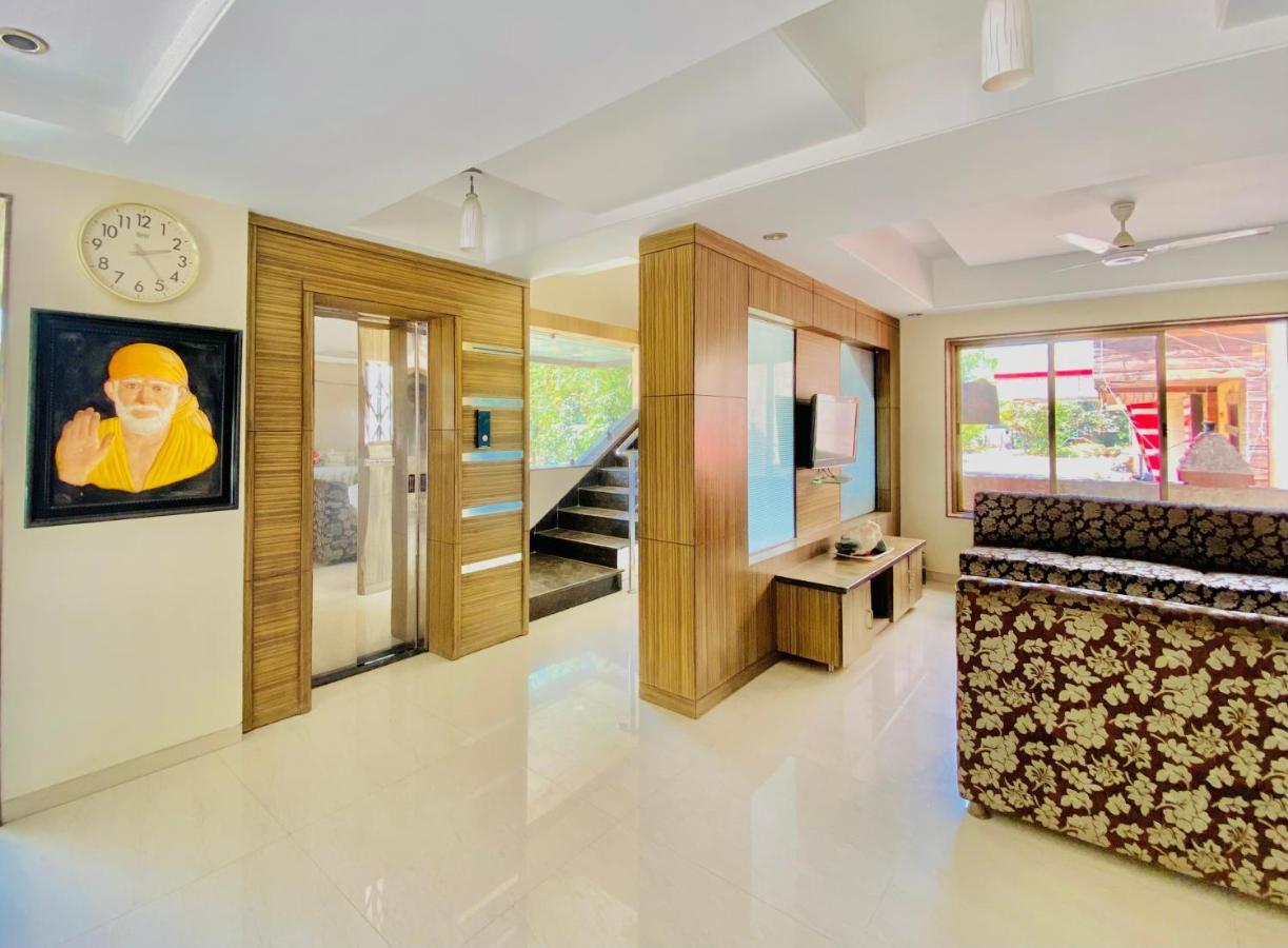 Hotel Sai Gurusthan Shirdi Luaran gambar
